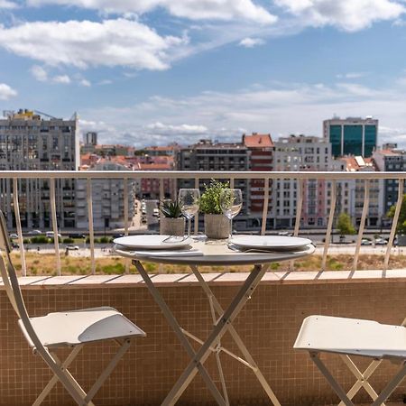 New - Luxury & Bright Apartment Lisboa Extérieur photo