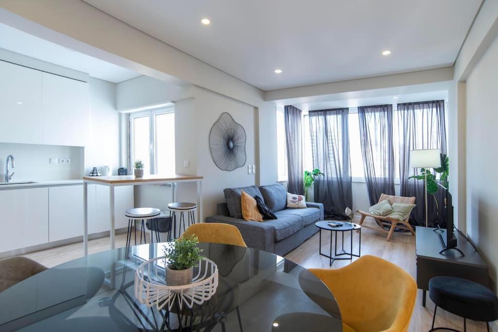 New - Luxury & Bright Apartment Lisboa Extérieur photo